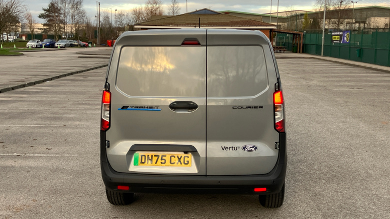 Ford Transit Courier E-Transit Courier 100kW 43kWh Trend Van Auto
